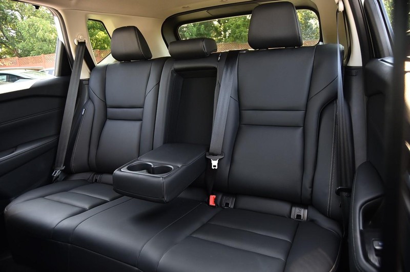 Nissan Rogue Vehicle Image 25
