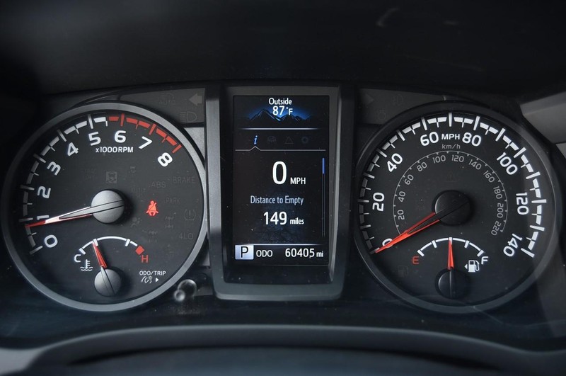Toyota Tacoma 2WD Vehicle Image 14