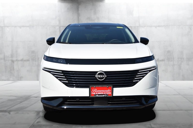 Nissan Murano Vehicle Image 04