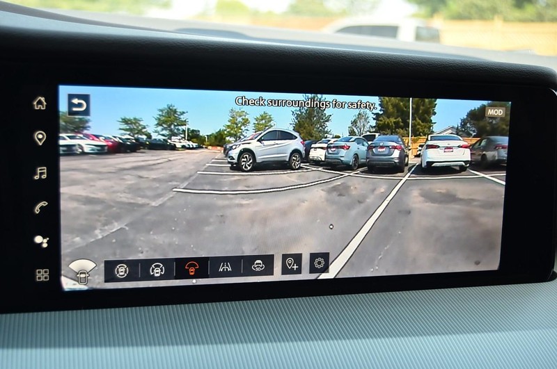 Nissan Murano Vehicle Image 19
