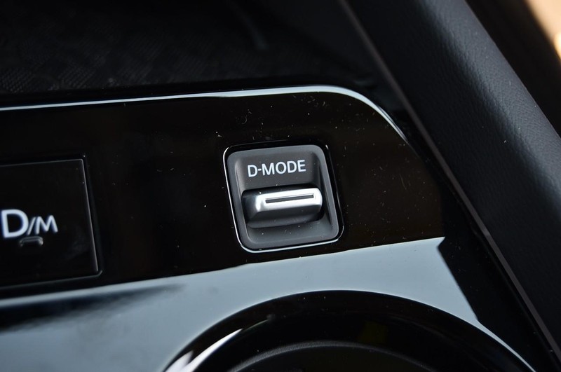 Nissan Murano Vehicle Image 24
