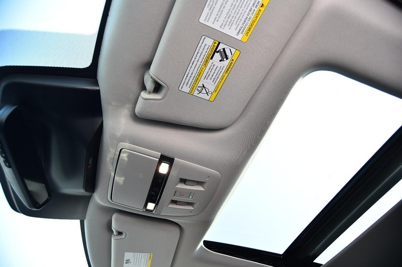 Nissan Murano Vehicle Image 29