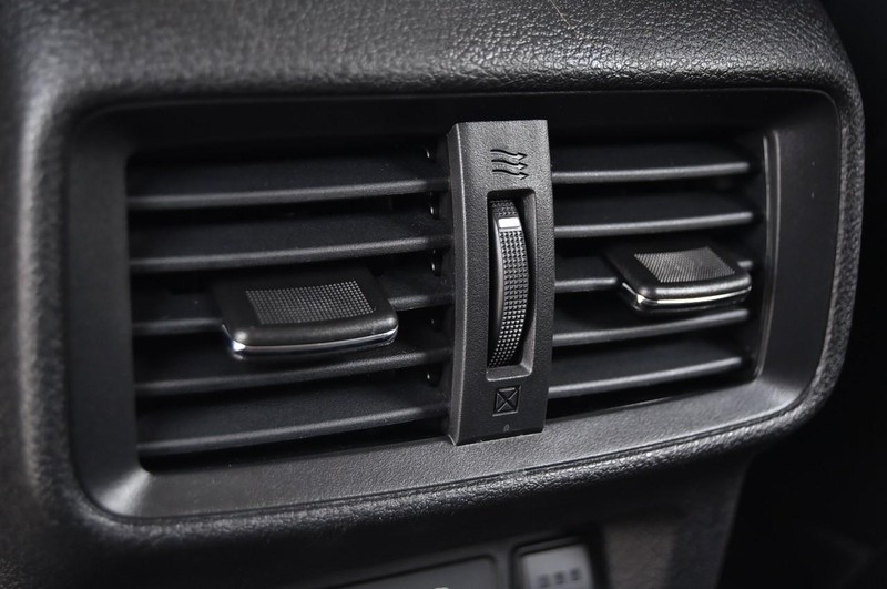 Nissan Murano Vehicle Image 31