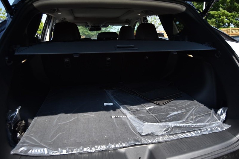 Nissan Murano Vehicle Image 33