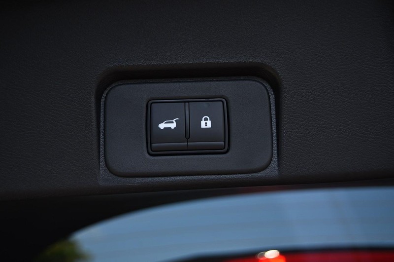 Nissan Rogue Vehicle Image 27