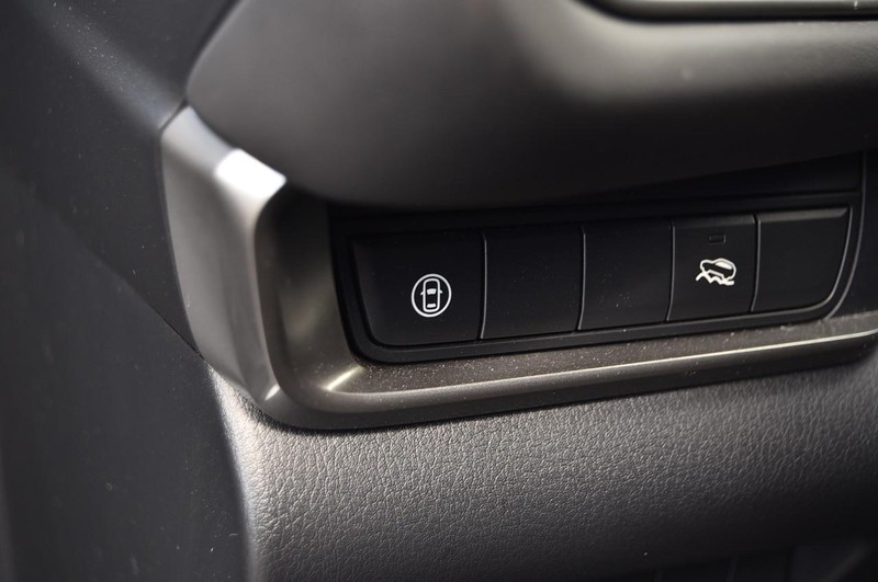 Mazda CX-30 Vehicle Image 10