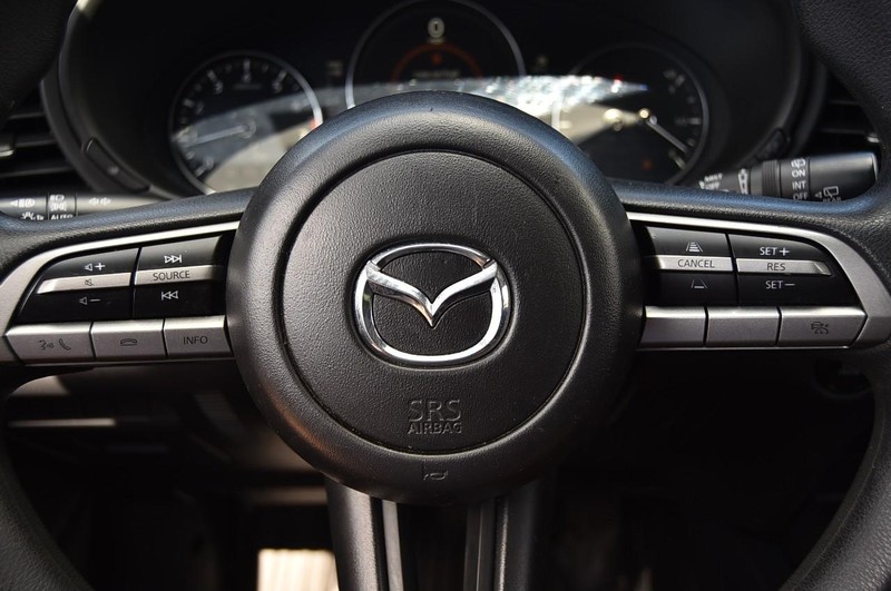 Mazda CX-30 Vehicle Image 17