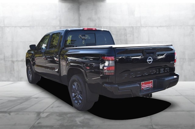 Nissan Frontier Vehicle Image 07