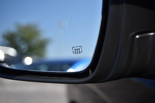 Nissan Frontier Vehicle Image 10