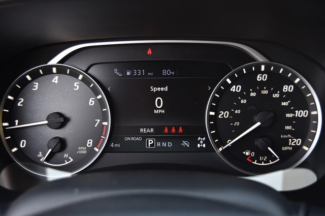 Nissan Frontier Vehicle Image 14