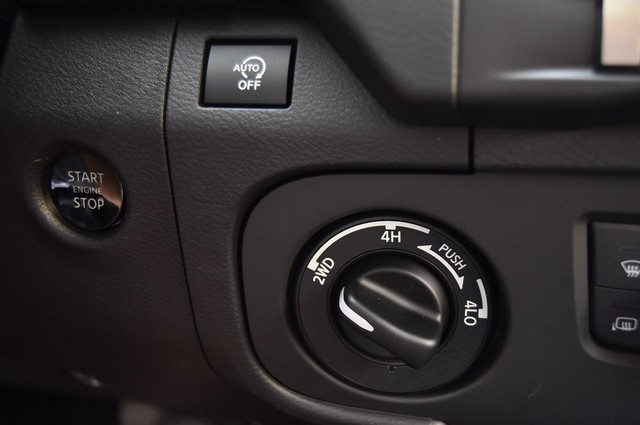 Nissan Frontier Vehicle Image 20