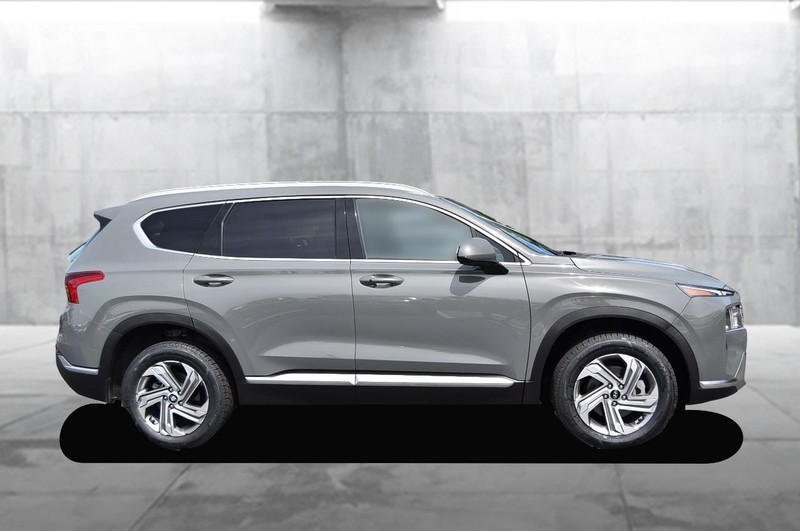 Hyundai Santa Fe Vehicle Image 05