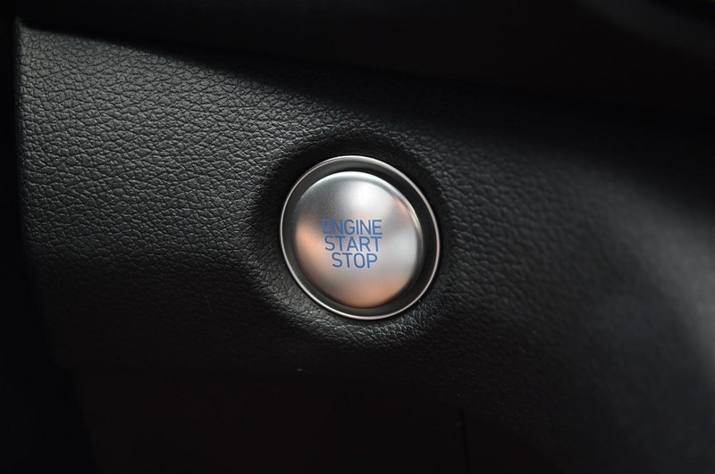 Hyundai Santa Fe Vehicle Image 17