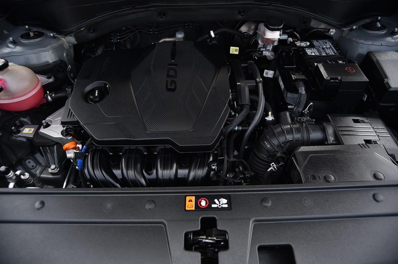 Hyundai Santa Fe Vehicle Image 25