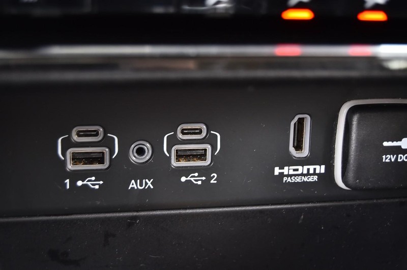 Jeep Grand Cherokee 4xe Vehicle Image 19