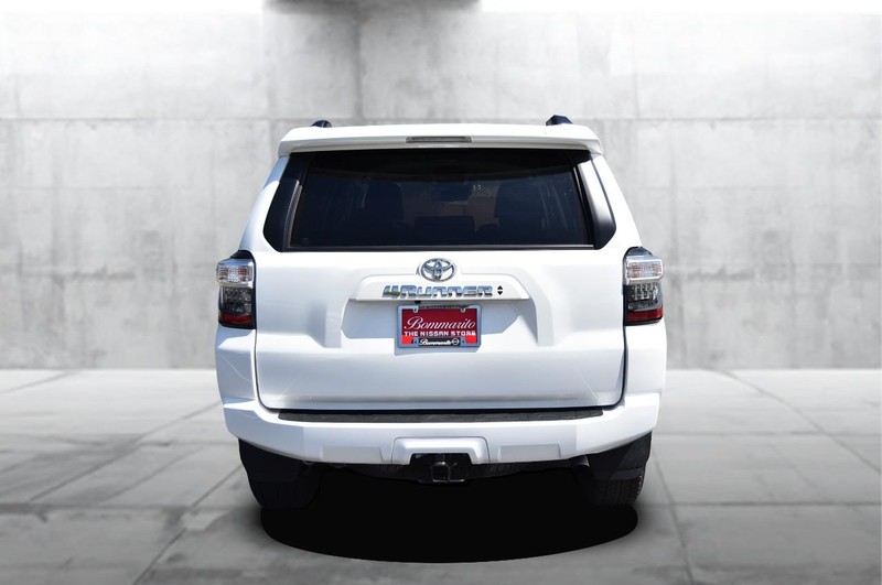 Toyota 4Runner Vehicle Image 06