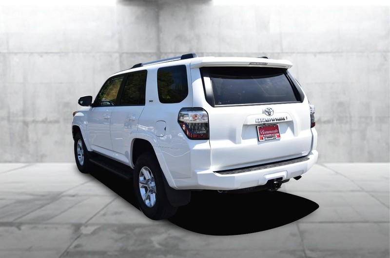 Toyota 4Runner Vehicle Image 07