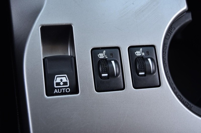 Toyota 4Runner Vehicle Image 17