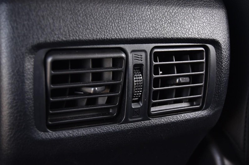 Toyota 4Runner Vehicle Image 23