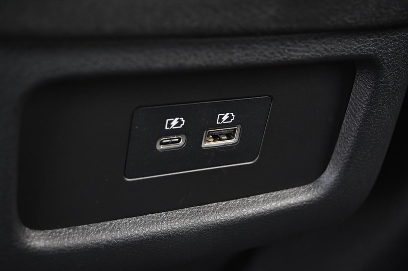 Nissan Pathfinder Vehicle Image 25
