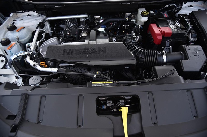 Nissan Rogue Vehicle Image 26