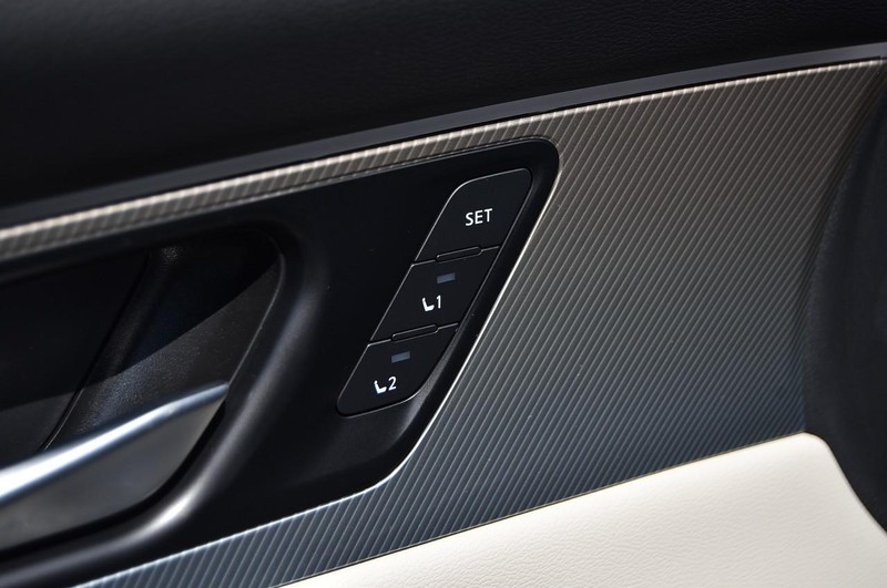 Nissan Murano Vehicle Image 10