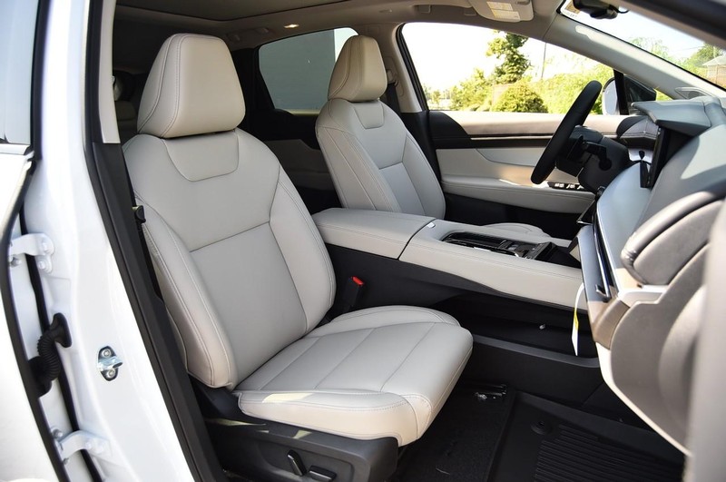 Nissan Murano Vehicle Image 24