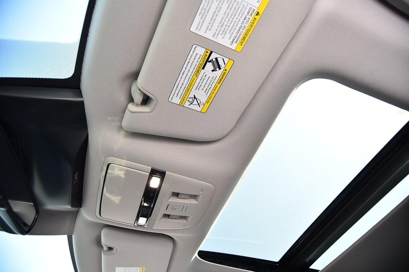 Nissan Murano Vehicle Image 25