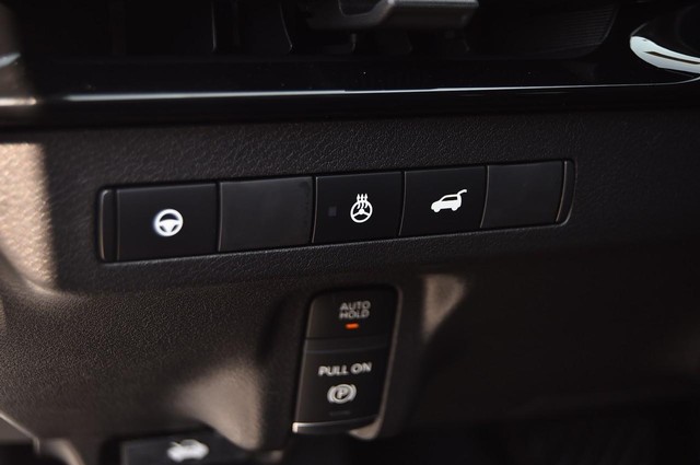 Nissan Murano Vehicle Image 12