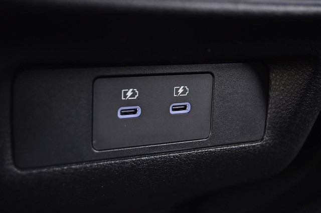 Nissan Murano Vehicle Image 28