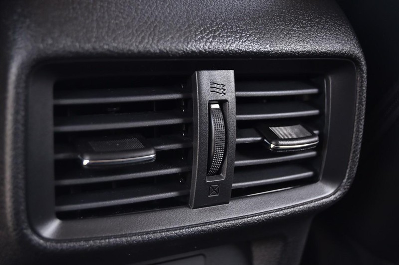 Nissan Murano Vehicle Image 27