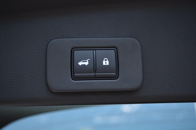 Nissan Murano Vehicle Image 30