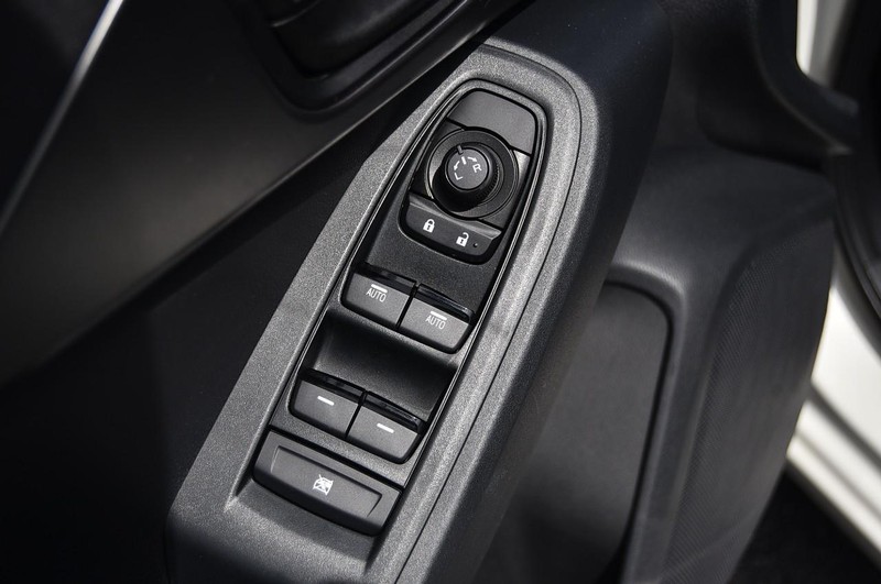 Subaru Impreza Vehicle Image 09