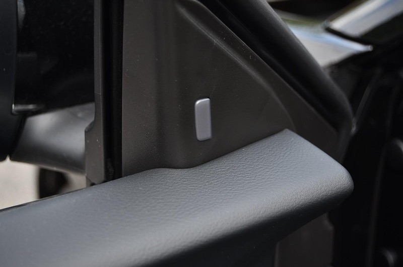 Nissan Sentra Vehicle Image 10