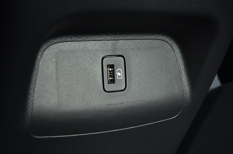Nissan Sentra Vehicle Image 22