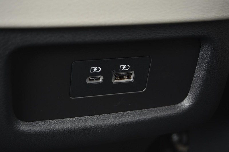 Nissan Pathfinder Vehicle Image 26
