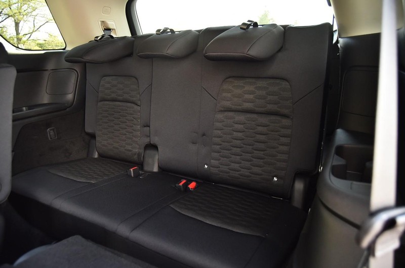 Nissan Pathfinder Vehicle Image 26