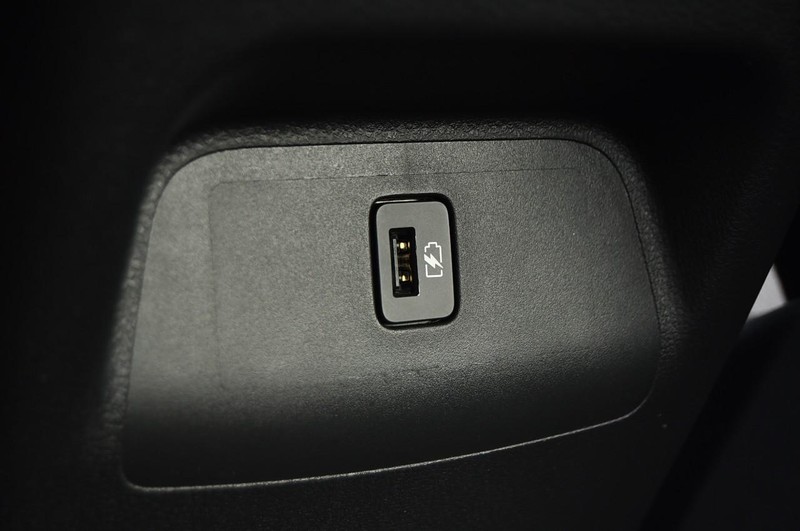 Nissan Sentra Vehicle Image 22