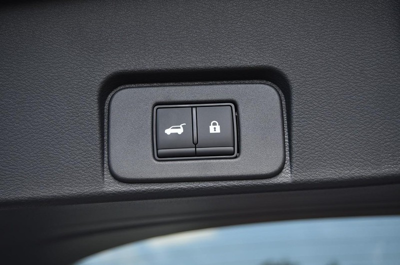 Nissan Rogue Vehicle Image 29