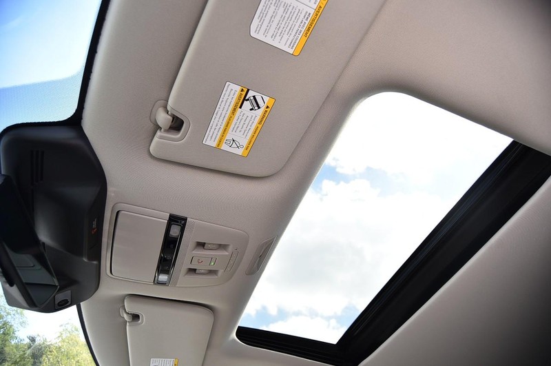 Nissan Armada Vehicle Image 27