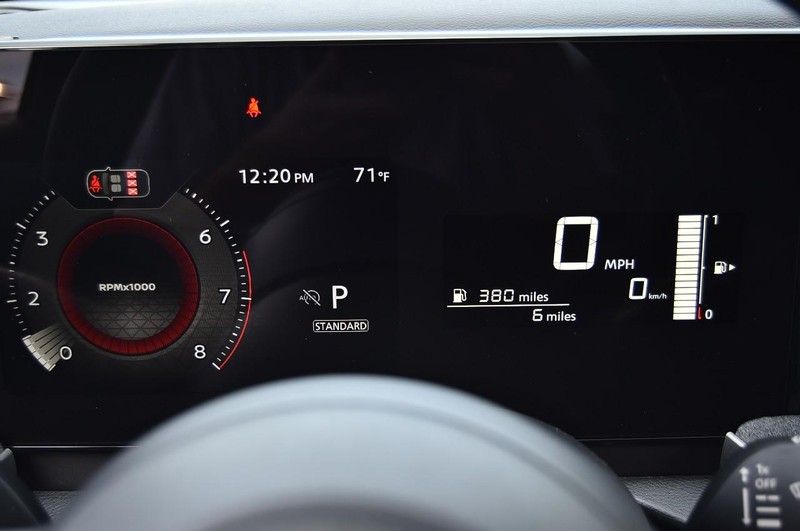 Nissan Kicks Vehicle Image 12