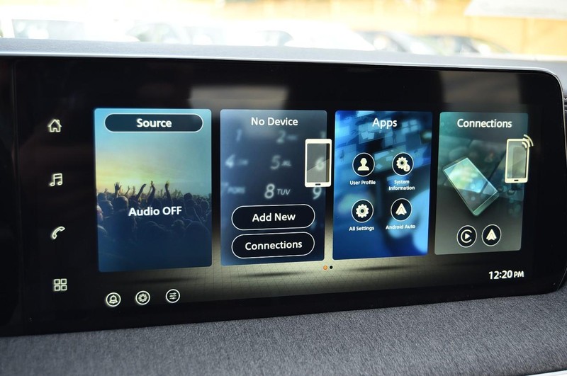 Nissan Kicks Vehicle Image 14