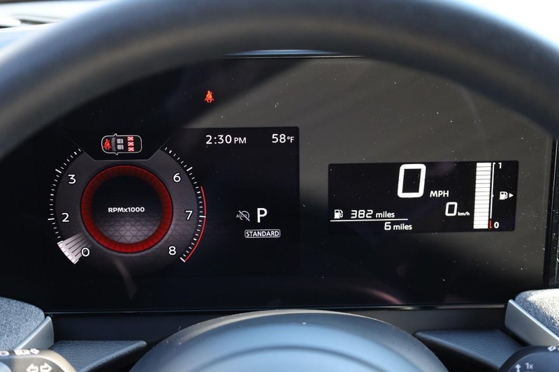 Nissan Kicks Vehicle Image 10