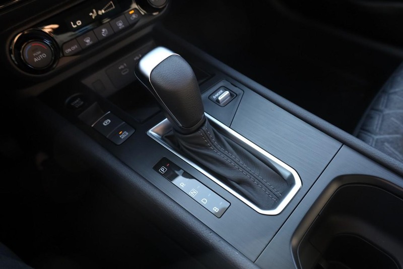 Nissan Kicks Vehicle Image 16