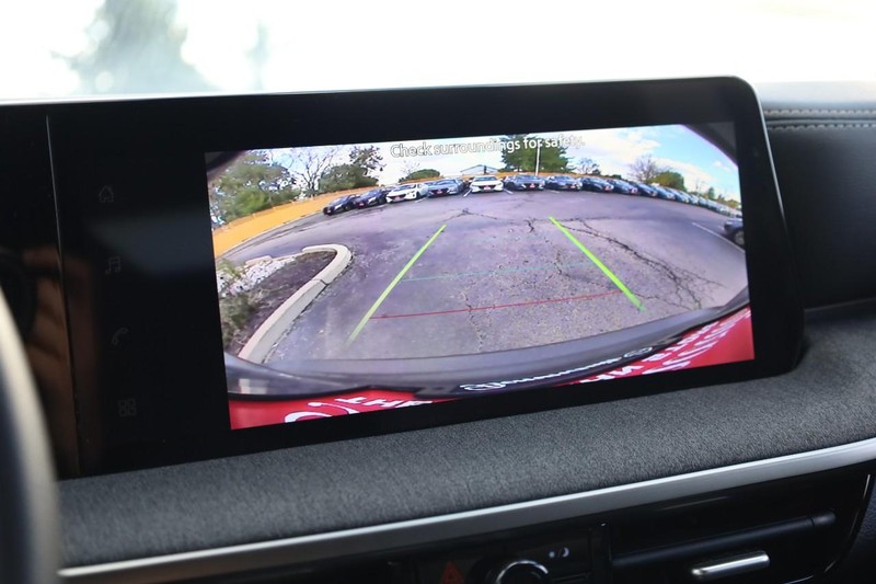 Nissan Kicks Vehicle Image 12