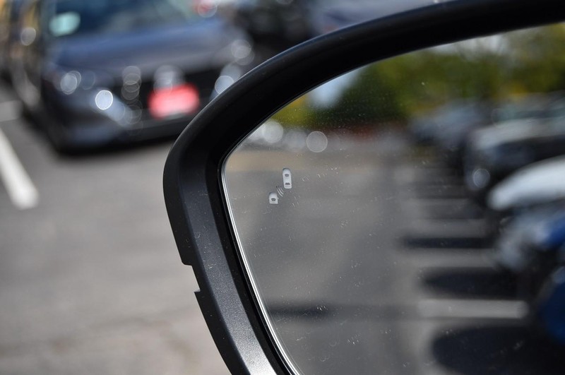 Nissan Pathfinder Vehicle Image 10