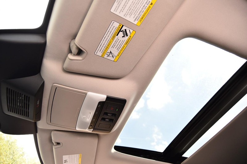 Nissan Pathfinder Vehicle Image 22