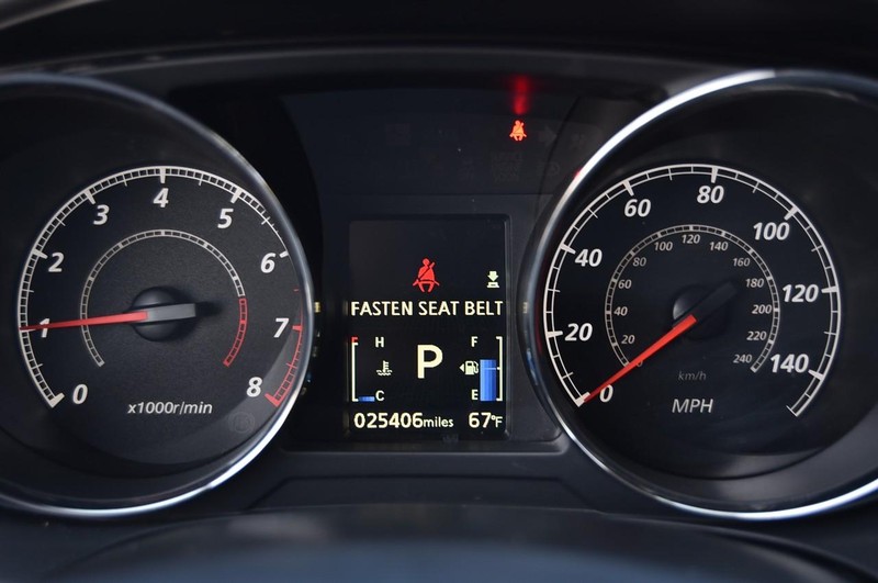 Mitsubishi Outlander Sport Vehicle Image 12