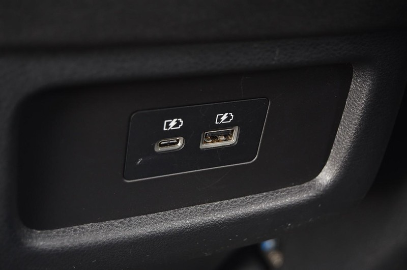 Nissan Pathfinder Vehicle Image 27