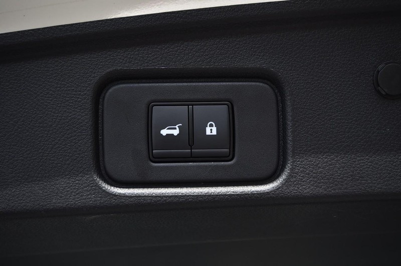 Nissan Pathfinder Vehicle Image 30
